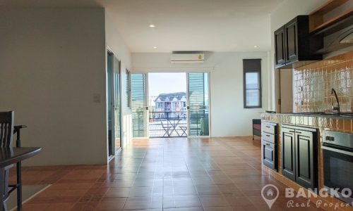 RENT Sammakorn Village Ramkhamhaeng 1 bed 1 study 2 bath top floor apartment