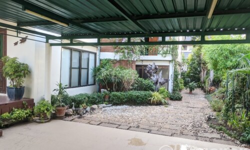 SALE Panya Village Pattanakarn หมู่บ้านปัญญา พัฒนาการ Detached 4 bed 4 bath house