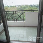 RENT Sammakorn Condominium Ramkhamhaeng High Floor Modern Lake View 2 bed 1 bath condo