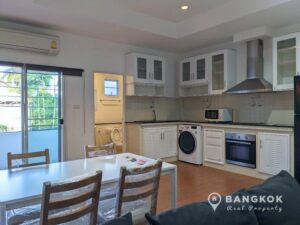 Sammakorn Village | Spacious 3+1 Bed 2 Bath Apartment photo