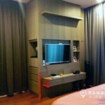 RENT Bright Sukhumvit 24 ไบร์ท สุขุมวิท 24 Stunning Duplex 3 bed 3 bath in Phrom Phong (9)