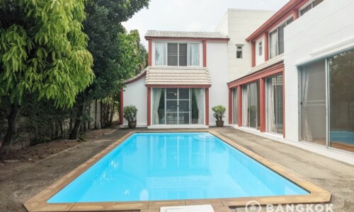 RENT ให้เช่าบ้านศูนย์วิจัย Soonvijai Bangkok Hospital 4 Bed House with Private Pool (27)