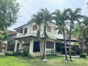 Laddawan Srinakarin | Modern Detached 4+1 Bed House photo
