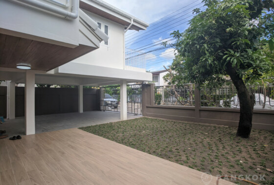 RENT Sammakorn Village หมู่บ้านสัมมากร renovated detached 3 bed 1 study 3 bath house in Ramkhamhaeng (24)