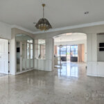 SALE Prompak Gardens พร้อมพรรค การ์เด้นส์ Sukhumvit 49 spacious renovation opportunity condo3 bed 4 bath (2)