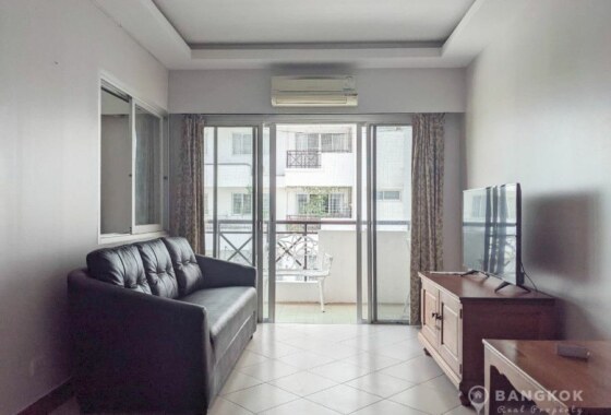 RENT Sammakorn Condominium สัมมากร คอนโดมิเนียม Ramkhamhaeng Renovated 2 bed 1 bath with garden view (1)