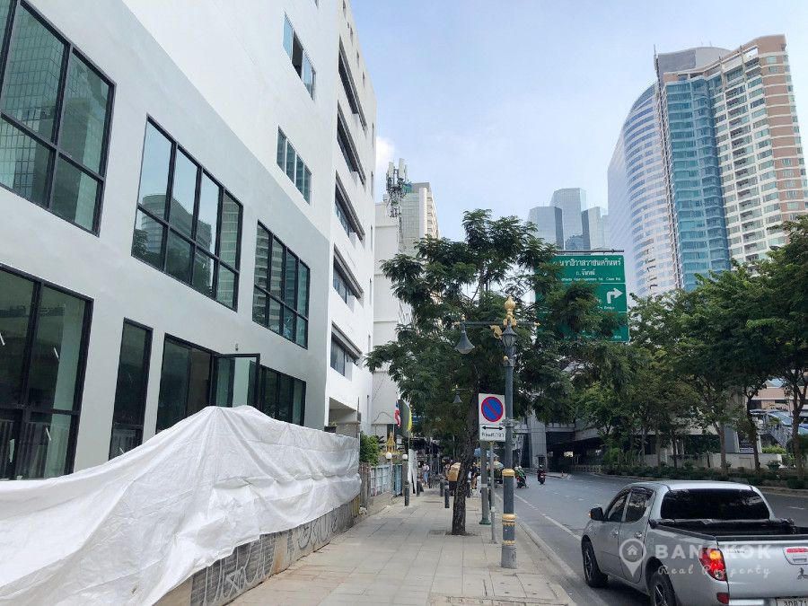 RENT Sathorn Commercial Building ให้เช่าอาคารพาณิชย์สาทร 7 floors walk to Chong Nonsi BTS