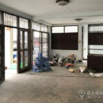RENT บ้านเดี่ยวให้เช่า สุขุมวิท 71 เพื่อการพาณิชย์ Phra Khanong Detached House Commercial Use Restaurant Office