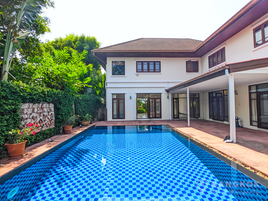 Panya Village | Spacious Detached 5 Bed House with Private Pool photo