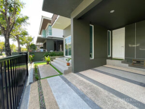 Nara Botanic Srinakarin | Detached 3 Bed near Bangkok Patana photo