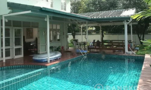 RENT ให้เช่าบ้านเดี่ยวพร้อมสระว่ายน้ำส่วนตัวในทองหล่อ Thonglor detached house 4 bed with private pool