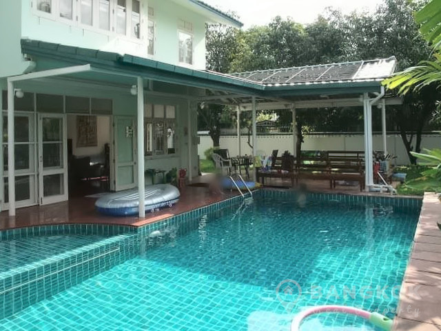 RENT ให้เช่าบ้านเดี่ยวพร้อมสระว่ายน้ำส่วนตัวในทองหล่อ Thonglor detached house 4 bed with private pool