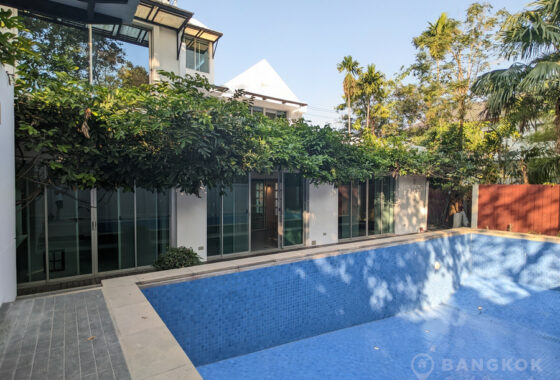 SALE ขายบ้านเดี่ยวใกล้สวนหลวง ร.9 Detached house 4 bed house with private pool in Prawet