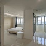 RENT สัมมากร คอนโดมิเนียม Sammakorn Condominium Ramkhamhaeng Renovated spacious 2 bed 2 bath