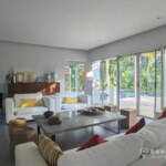 SALE ขายบ้านเดี่ยวพร้อมสระว่ายน้ำ ใกล้สวนหลวง ร.9 Unique Detached 5 Bed house Private Pool near Rama 9 Park