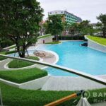 SALE ซื้อคอนโดที่ไอดีโอโอทู IDEO O2 Bangna Elegant Modern 2 bed 1 bath condo near Bangna BTS