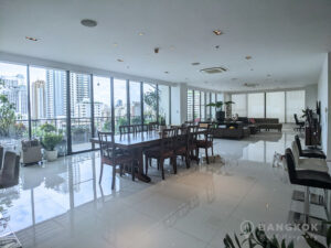 Phrom Phong | Stunning Spacious High Floor 4 Bed Condominium photo