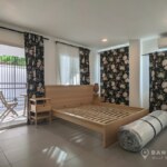 RENT หมู่บ้านสัมมากร รามคําแหง 112 Sammakorn Village New Spacious 3 bed 4 bath apartment