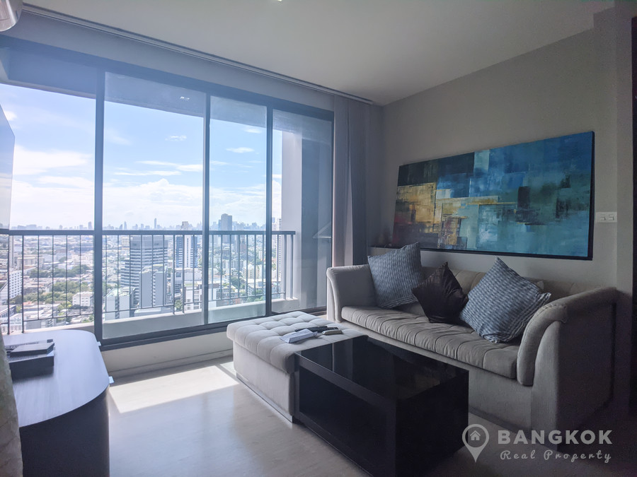 Phra Khanong | High Floor 2 Bed with Stunning Views at BTS photo