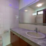 RENT ให้เช่าบ้านเดี่ยวในสุขุมวิทเดินไปbts Renovated Detached house 4 bed in sukhumvit walk to BTS