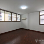 RENT ให้เช่าบ้านเดี่ยวในสุขุมวิทเดินไปbts Renovated Detached house 4 bed in sukhumvit walk to BTS