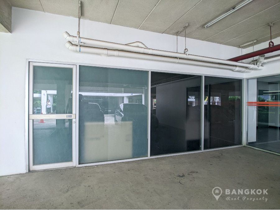 RENT ให้เช่าพื้นที่จัดเก็บสำนักงานในรามคำแหง Office Storage space in Ramkhamhaeng