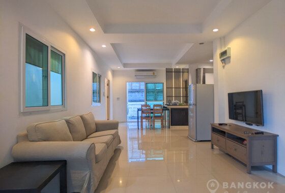 RENT ให้เช่าอพาร์ทเมนต์ในหมู่บ้านสัมมากร Modern 3 bed Apartment in Sammakorn Village