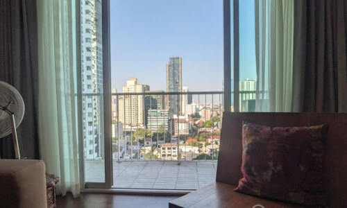 RENT เช่าคอนโดมีสไตล์ 2 ห้องนอนในทองหล่อ Stylish Loft style renovated condo 2 bed 2 bath in Thonglor