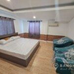 RENT ให้เช่าบ้านเดี่ยวในรามคำแหง Sammakorn Village Ramkhamhaeng Renovated 3 Bed 2 bath House with Garden