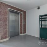 rent หมู่บ้านสัมมากร apartment sammakorn-village 2 bed 1 study 3 bath ramkhamhaeng