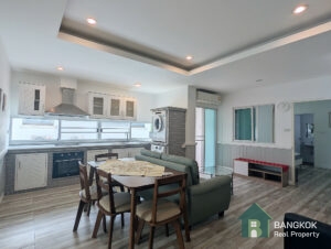 Sammakorn Village | Modern 2+1 Bed 3 Bath Apartment photo