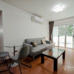RENTSALE สัมมากร คอนโดมิเนียม Sammakorn Condominium Ramkhamhaeng 2 bed 1 bath large Terrace