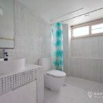 RENTSALE สัมมากร คอนโดมิเนียม Sammakorn Condominium Ramkhamhaeng 2 bed 1 bath large Terrace