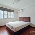 RENTSALE สัมมากร คอนโดมิเนียม Sammakorn Condominium Ramkhamhaeng 2 bed 1 bath large Terrace