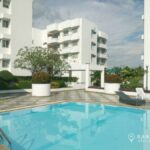 RENTSALE สัมมากร คอนโดมิเนียม Sammakorn Condominium Ramkhamhaeng 2 bed 1 bath large Terrace