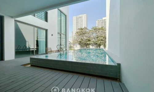 RENT ให้เช่าบ้านพร้อมสระว่ายน้ำ สุขุมวิท Luxury House Private pool 3 bed Sukhumvit 49