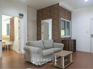 Sammakorn Village | Modern 2 Bed 1 Bath Apartment photo