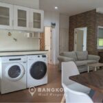 RENT ให้เช่าอพาร์ตเมนท์รามคำแหง Sammakorn Village Ramkhamhaeng Modern 2 bed 1 bath apartment