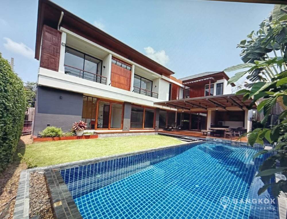 ALE ซื้อบ้าน สระว่ายน้ำส่วนตัว พระโขนง Phra Khanong Stunning 5 bed house with private pool