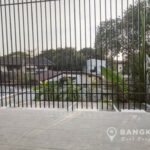 RENT หมู่บ้านสัมมากร รามคําแหง 112 Modern 2 bed 2 bath Apartment Sammakorn Village