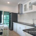 RENT หมู่บ้านสัมมากร รามคําแหง 112 Modern 2 bed 2 bath Apartment Sammakorn Village