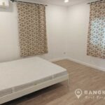 RENT หมู่บ้านสัมมากร รามคําแหง 112 Modern 2 bed 2 bath Apartment Sammakorn Village