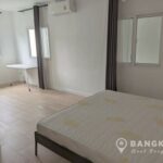 RENT หมู่บ้านสัมมากร รามคําแหง 112 Modern 2 bed 2 bath Apartment Sammakorn Village