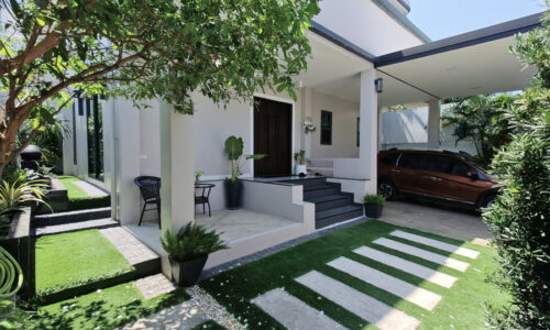 SALE ขายบ้าน รามอินทรา 34 Stunning Renovated Detached 4+1 Bed House in Ram Intra 34