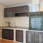 RENT หมู่บ้านสัมมากร Modern 4 bed 1 study house 4 bath house Sammakorn Village Ramkhamhaeng