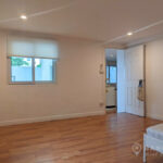 RENT หมู่บ้านสัมมากร Modern 4 bed 1 study house 4 bath house Sammakorn Village Ramkhamhaeng