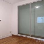 RENT หมู่บ้านสัมมากร Modern 4 bed 1 study house 4 bath house Sammakorn Village Ramkhamhaeng