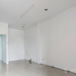 RENT หมู่บ้านสัมมากร Sammakorn Village Home Office 4 bed 5 bath in Ramkhamhaeng