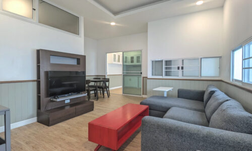 RENT หมู่บ้านสัมมากร Sammakorn Village Ramkhamhaeng modern 2 bed 2 bath apartment