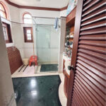 RENT Phattanakarn Detached House 4 bed 4 bath large garden 2 rai near Hua Mak MRT